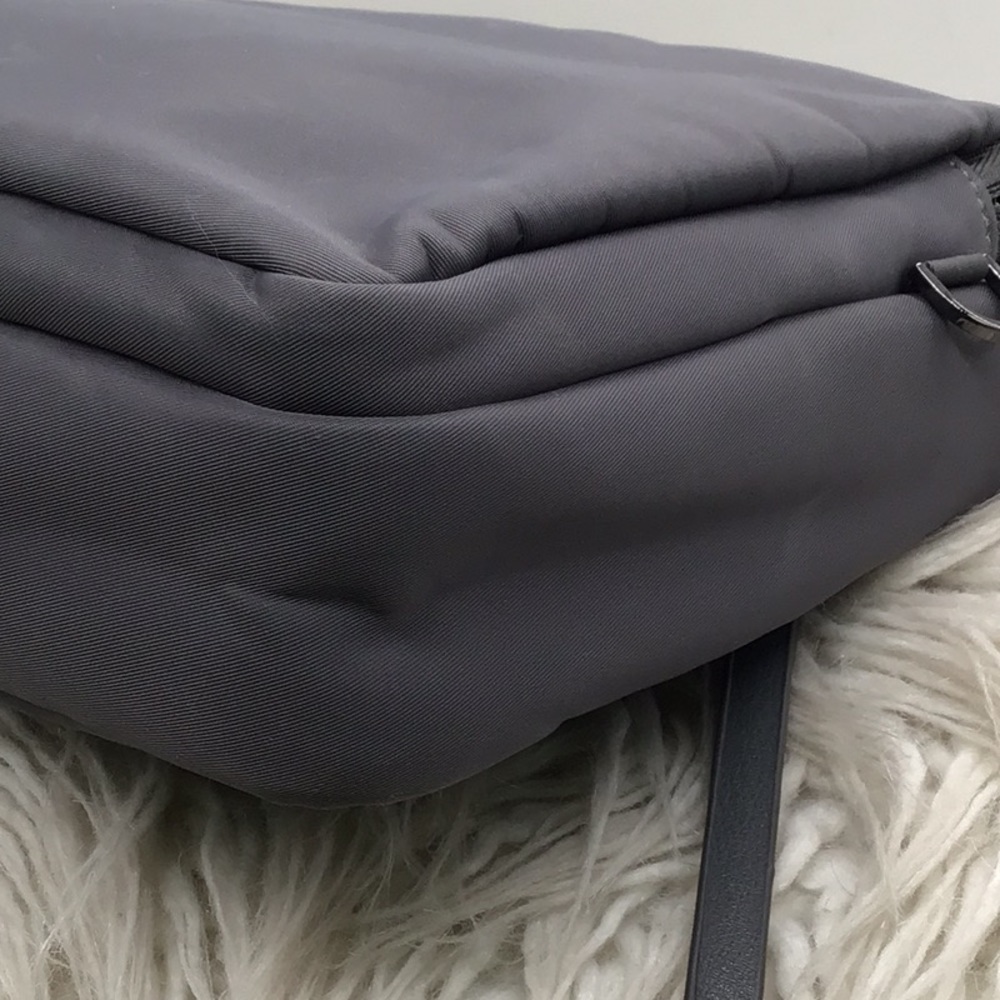 Travelon Gray Messenger Bag - Picture 7 of 13